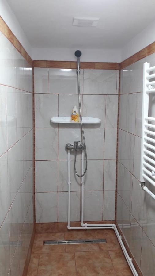 Family&Friends Apartamento Ceahlău Exterior foto